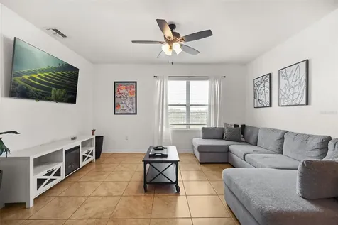 860 Brooklet Drive Davenport FL 33837