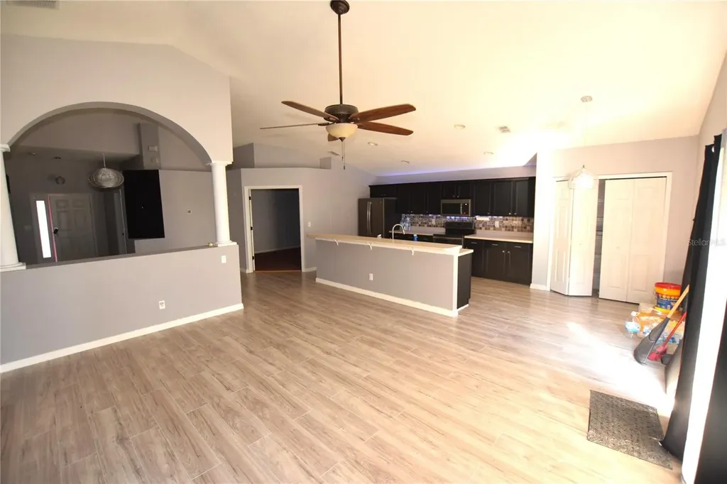 500 Lake Charles Drive Davenport FL 33837
