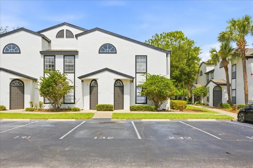 1610 Columbia Arms Circle Kissimmee FL 34741