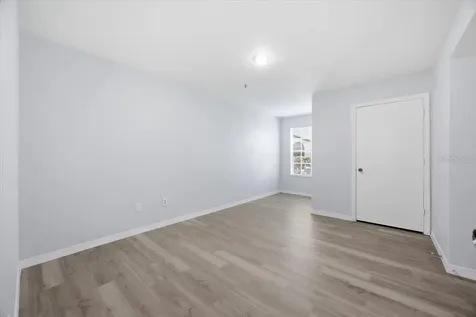 1610 Columbia Arms Circle Kissimmee FL 34741