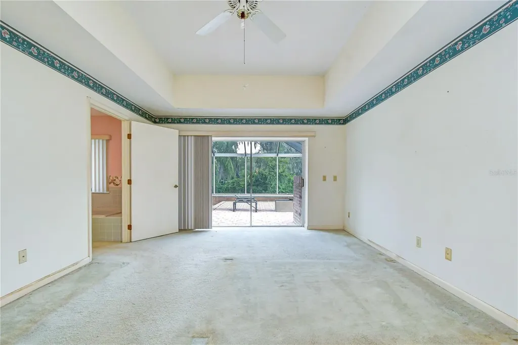 914 S Miller Road Valrico FL 33594