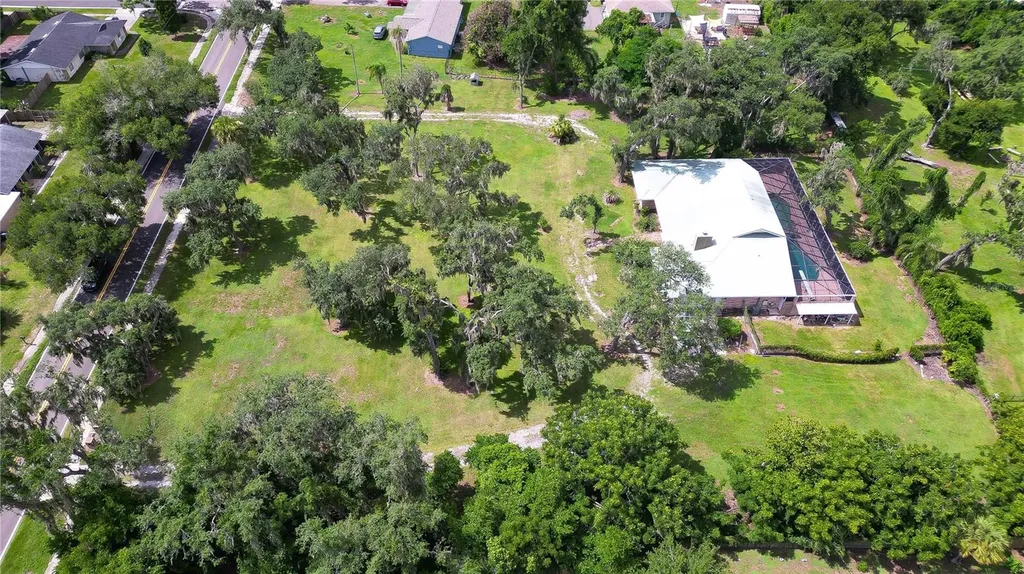 914 S Miller Road Valrico FL 33594