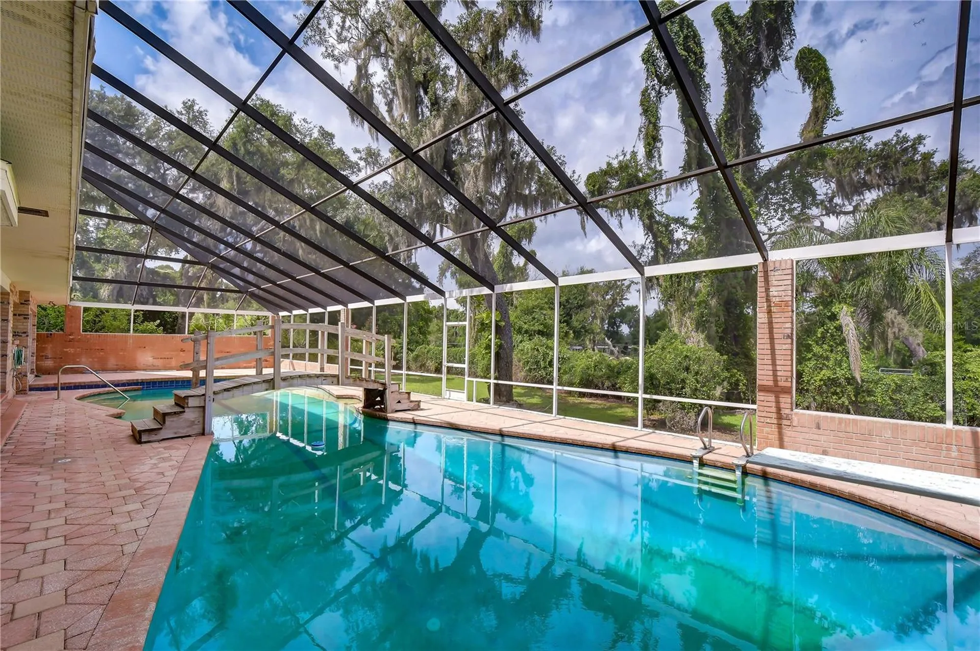 914 S Miller Road Valrico FL 33594