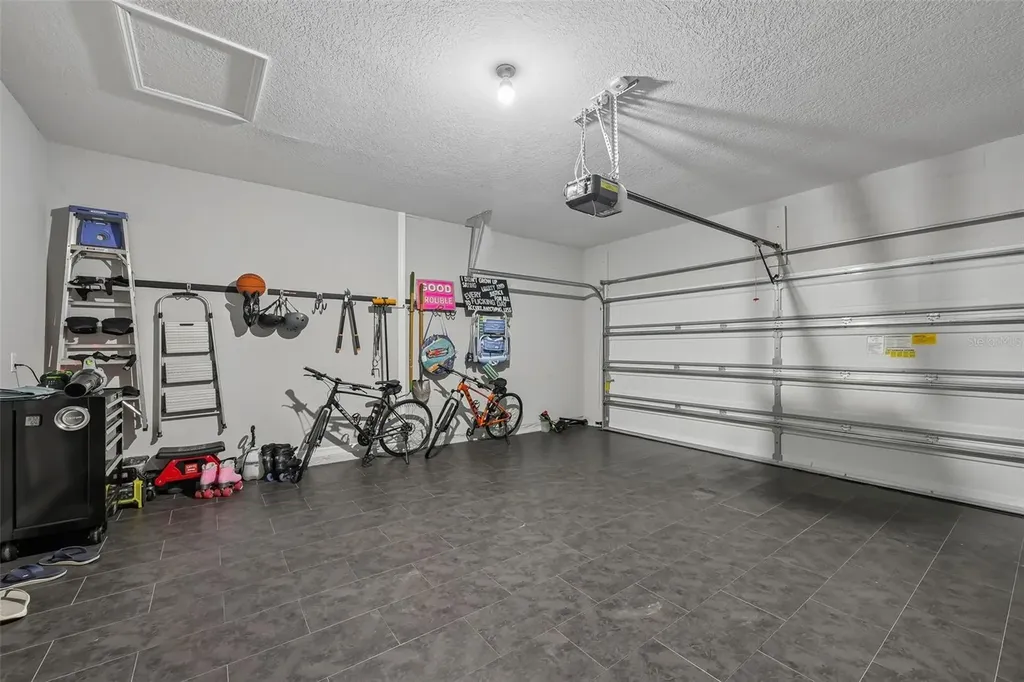 5518 Los Robles Court Palmetto FL 34221