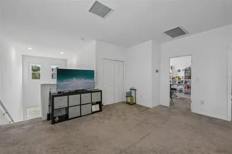 5518 Los Robles Court Palmetto FL 34221