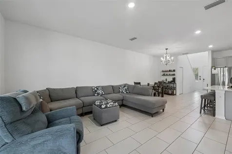5518 Los Robles Court Palmetto FL 34221
