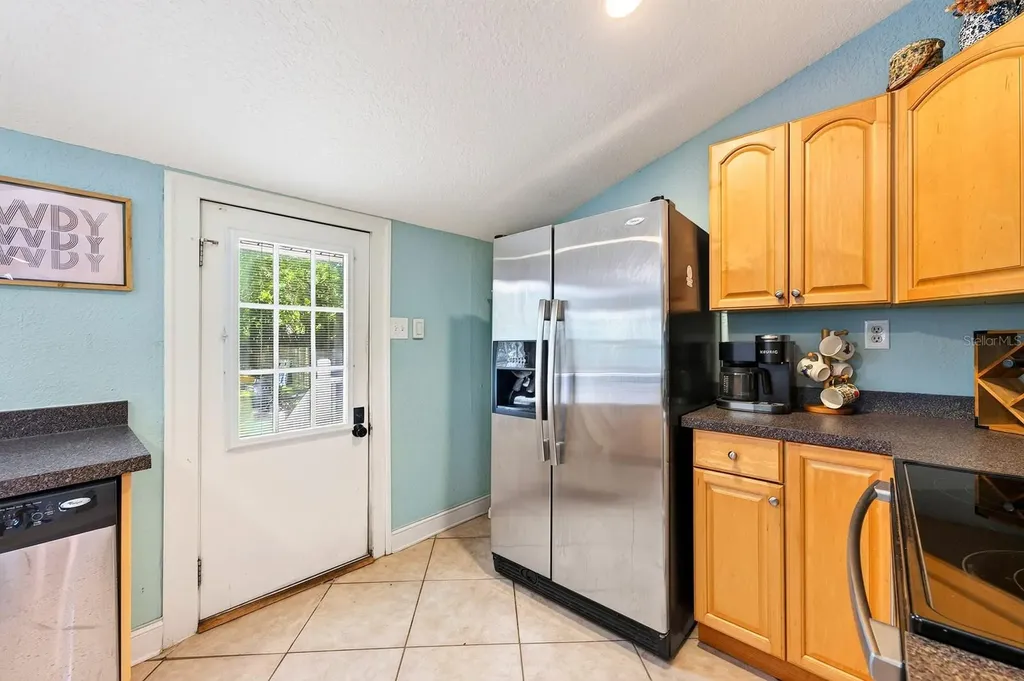 1409 E Gore Street Orlando FL 32806
