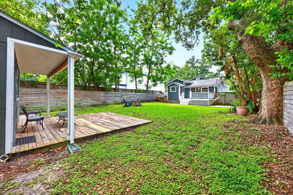 1409 E Gore Street Orlando FL 32806