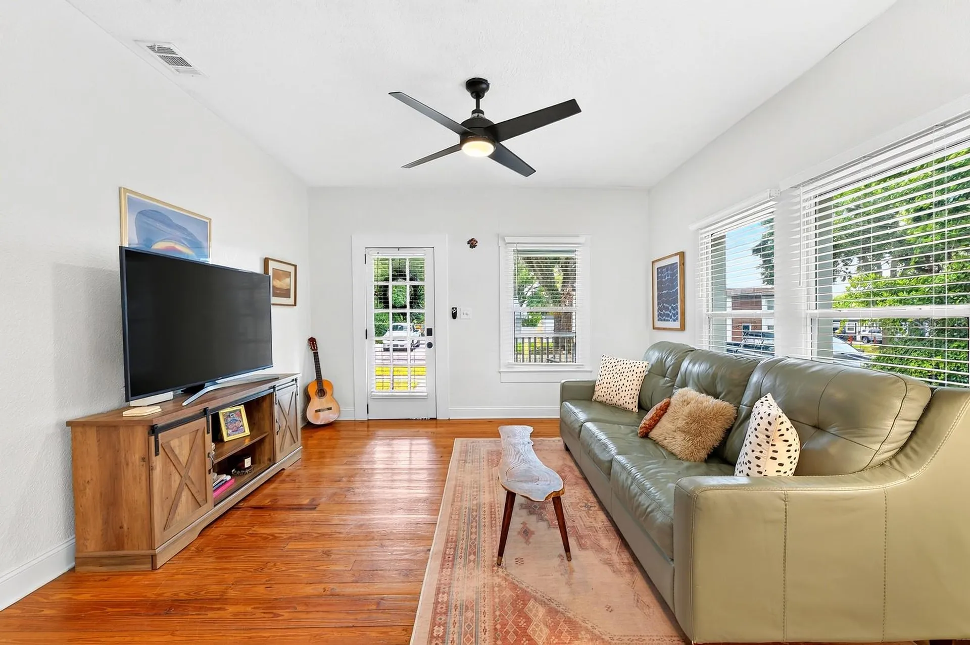 1409 E Gore Street Orlando FL 32806