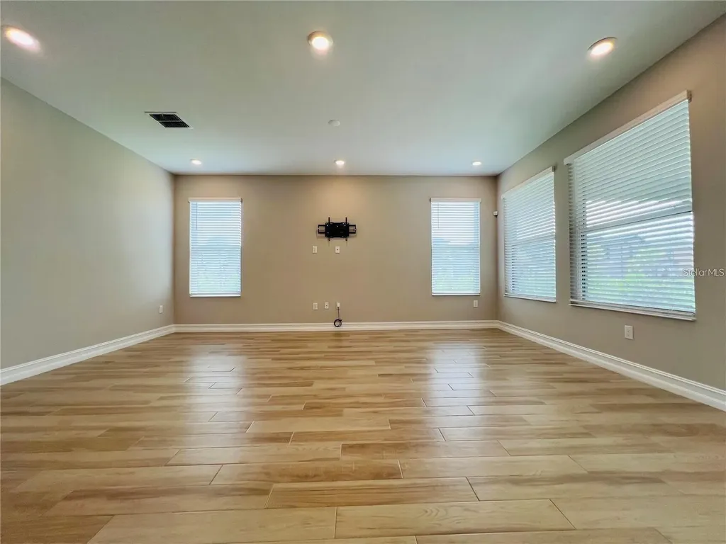 4567 Tivoli Drive Wesley Chapel FL 33543