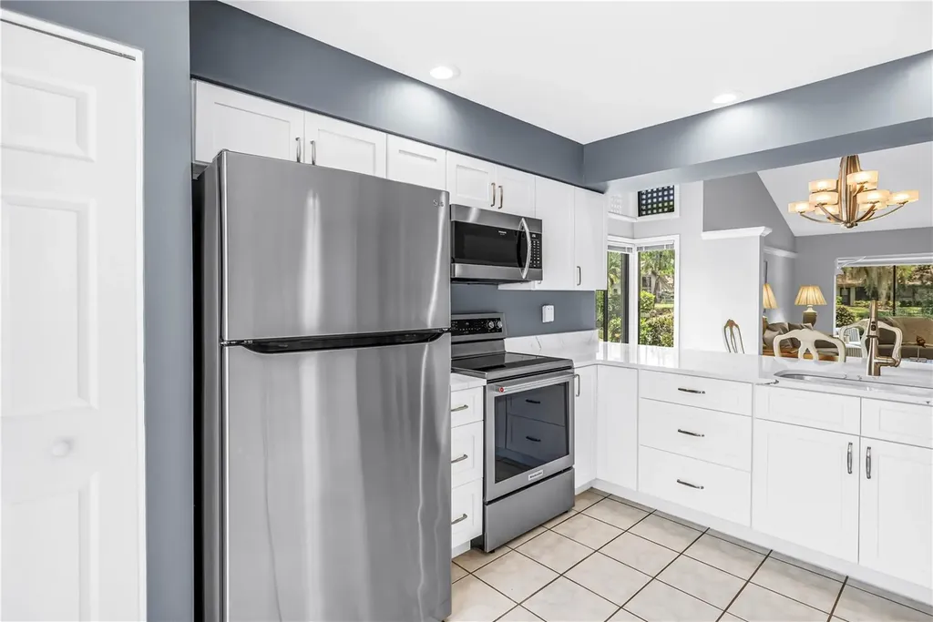 3174 Windrush Sarasota FL 34235