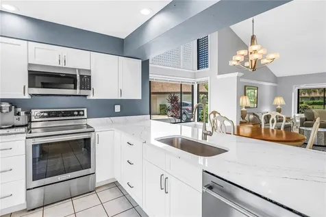 3174 Windrush Sarasota FL 34235