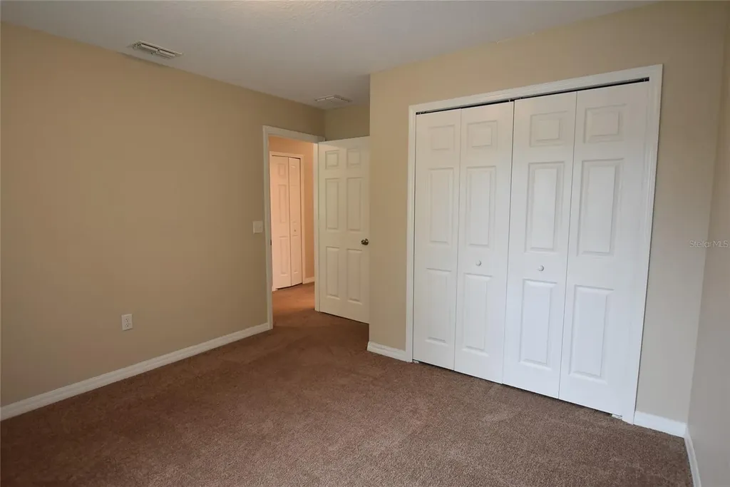 527 Bristol Circle Kissimmee FL 34758