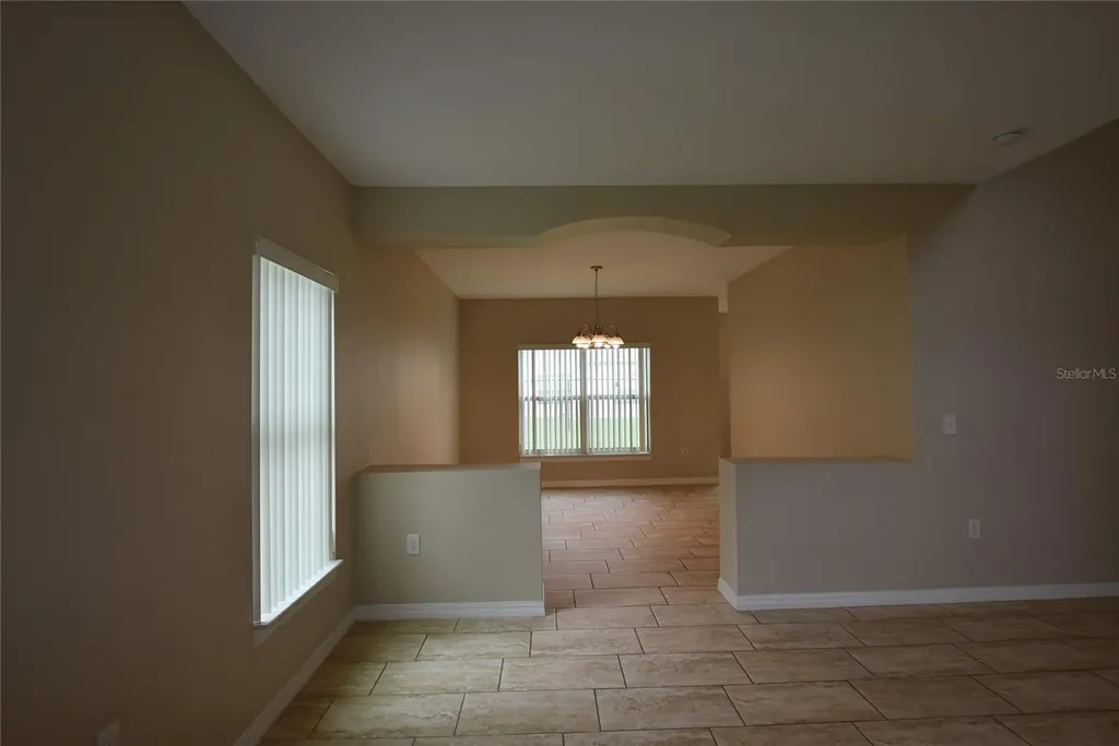 527 Bristol Circle Kissimmee FL 34758