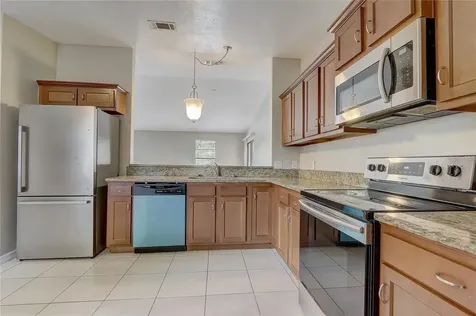 104 Turin Way Kissimmee FL 34758