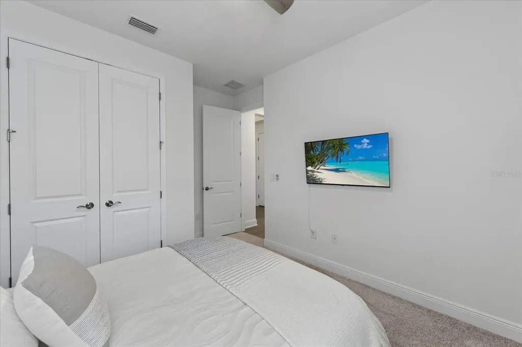 16929 Seraphic Trail Bradenton FL 34211