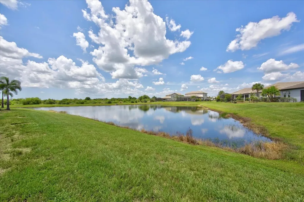 16929 Seraphic Trail Bradenton FL 34211