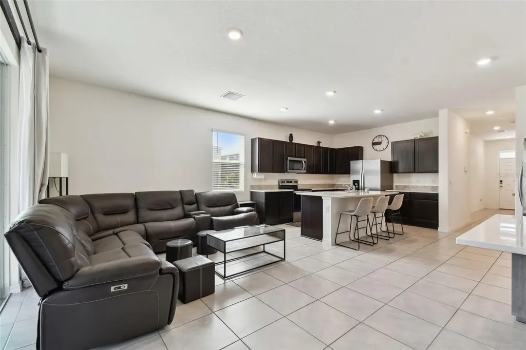 2880 Evergreen Elm Pass Wesley Chapel FL 33543