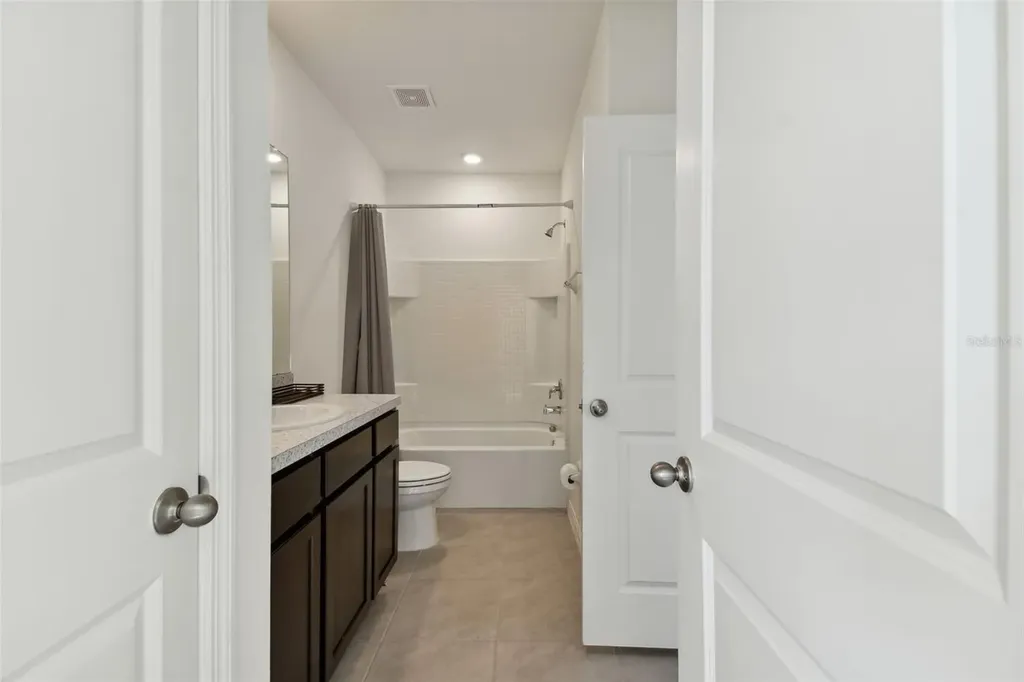 2880 Evergreen Elm Pass Wesley Chapel FL 33543
