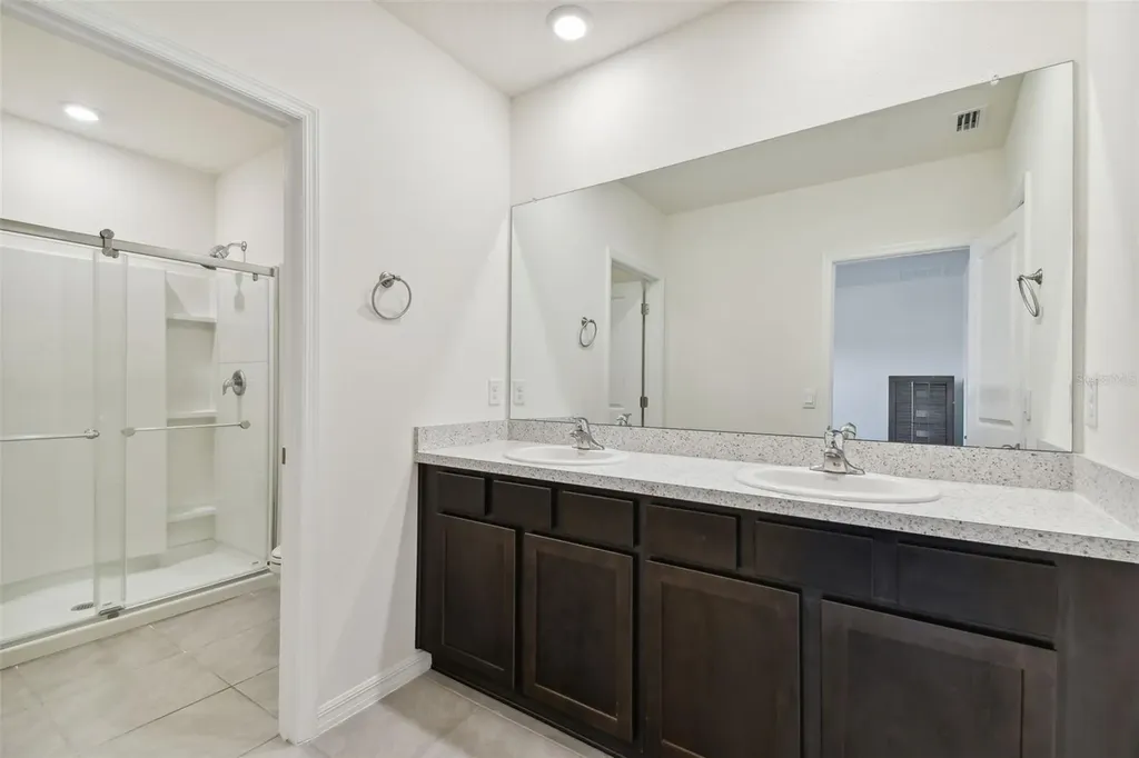 2880 Evergreen Elm Pass Wesley Chapel FL 33543