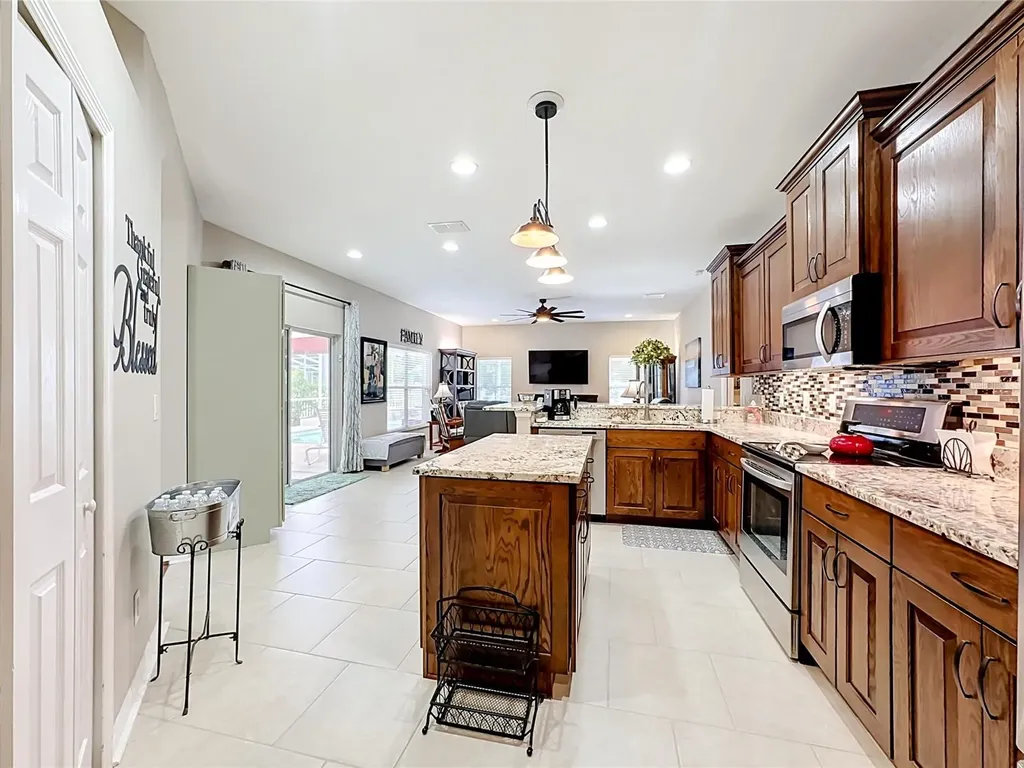 6161 Bobby Jones Court Palmetto FL 34221