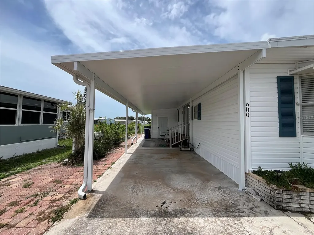 900 Jolanda Circle Venice FL 34285
