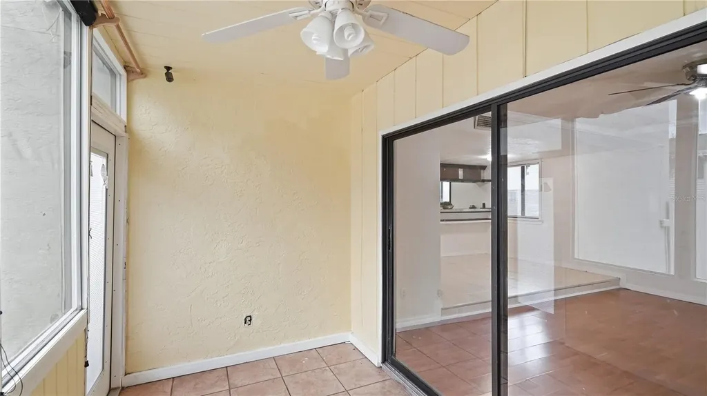 1412 Oak Place Apopka FL 32712