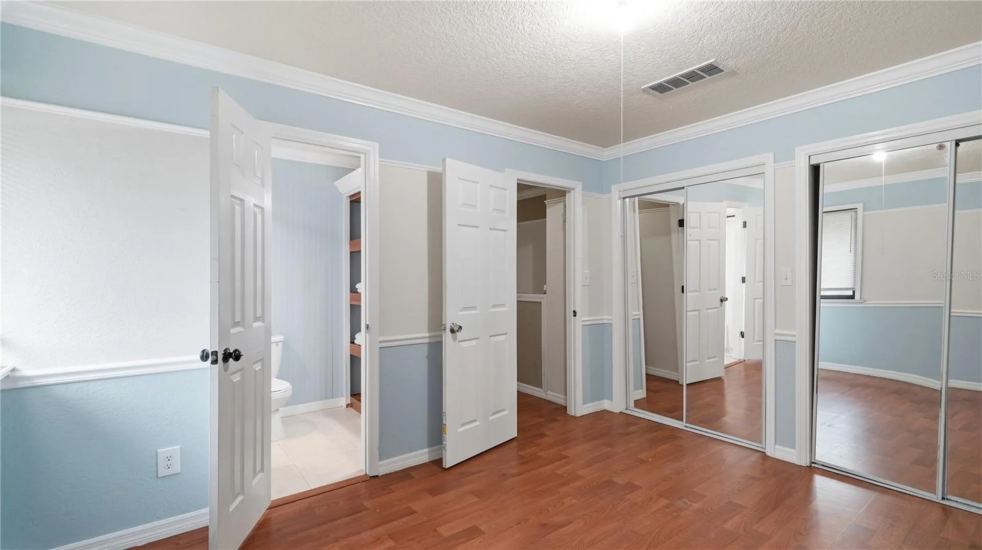 1412 Oak Place Apopka FL 32712