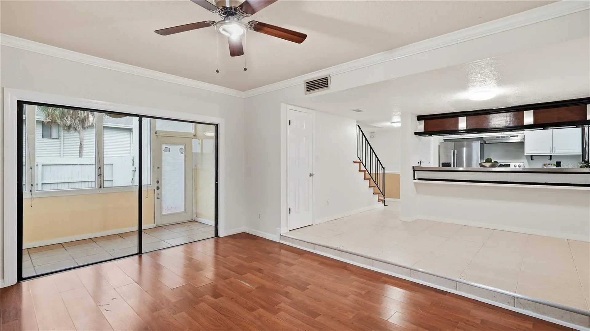 1412 Oak Place Apopka FL 32712