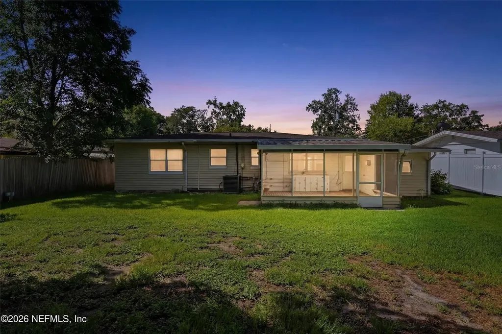 5239 Glenwood Avenue Jacksonville FL 32205