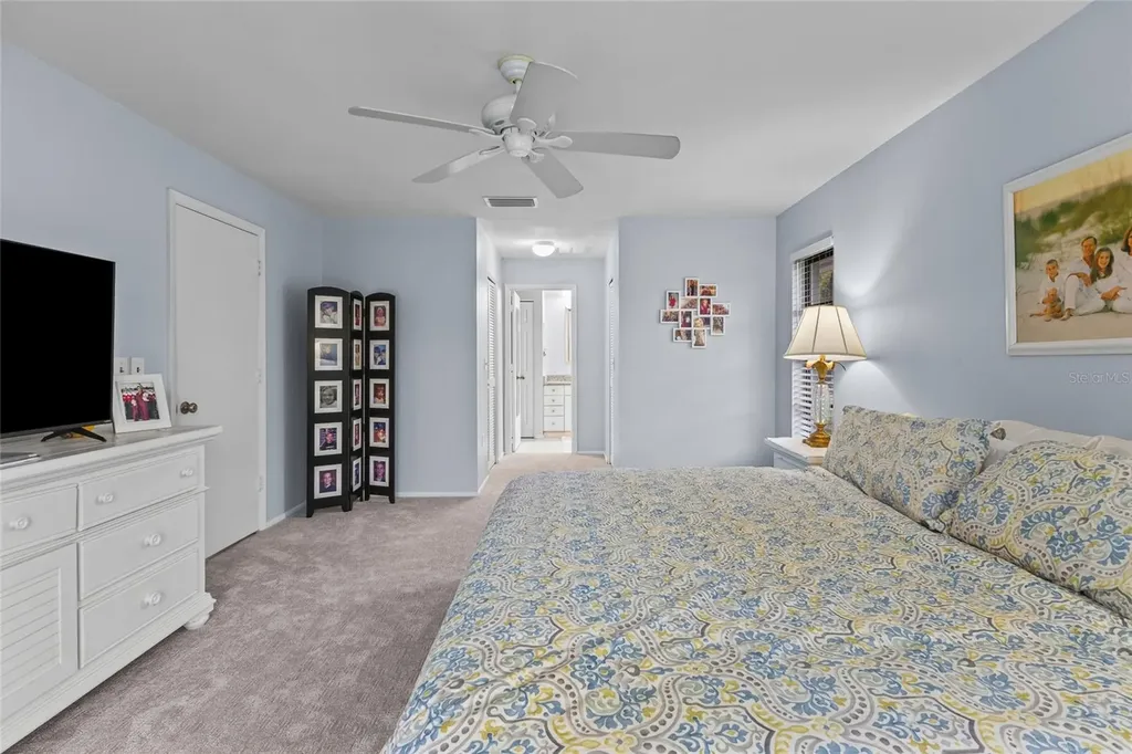 4308 Pasadena Circle Sarasota FL 34233