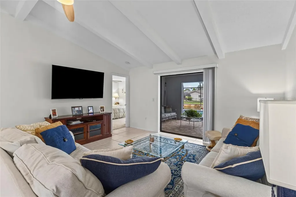 4308 Pasadena Circle Sarasota FL 34233