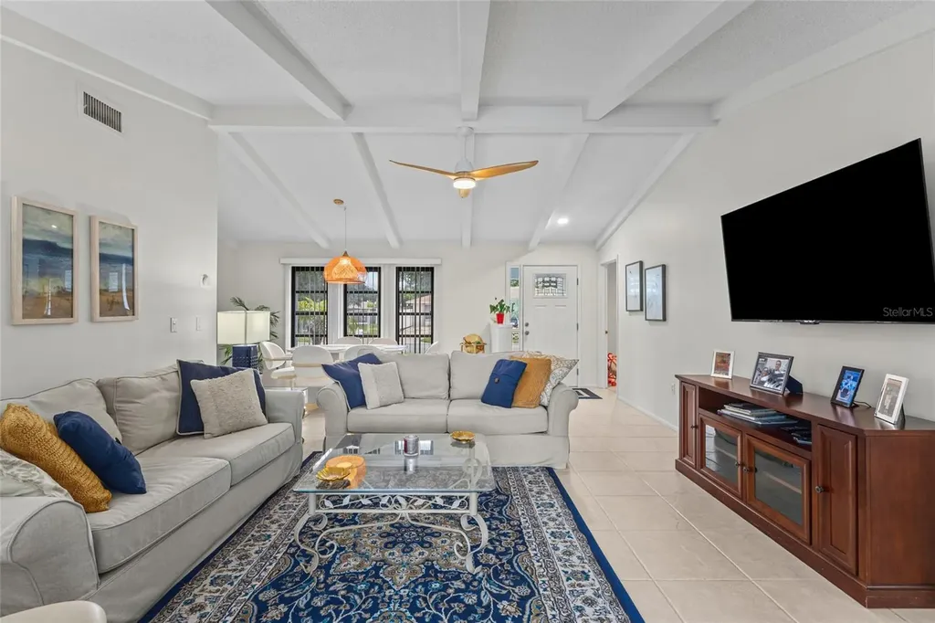 4308 Pasadena Circle Sarasota FL 34233