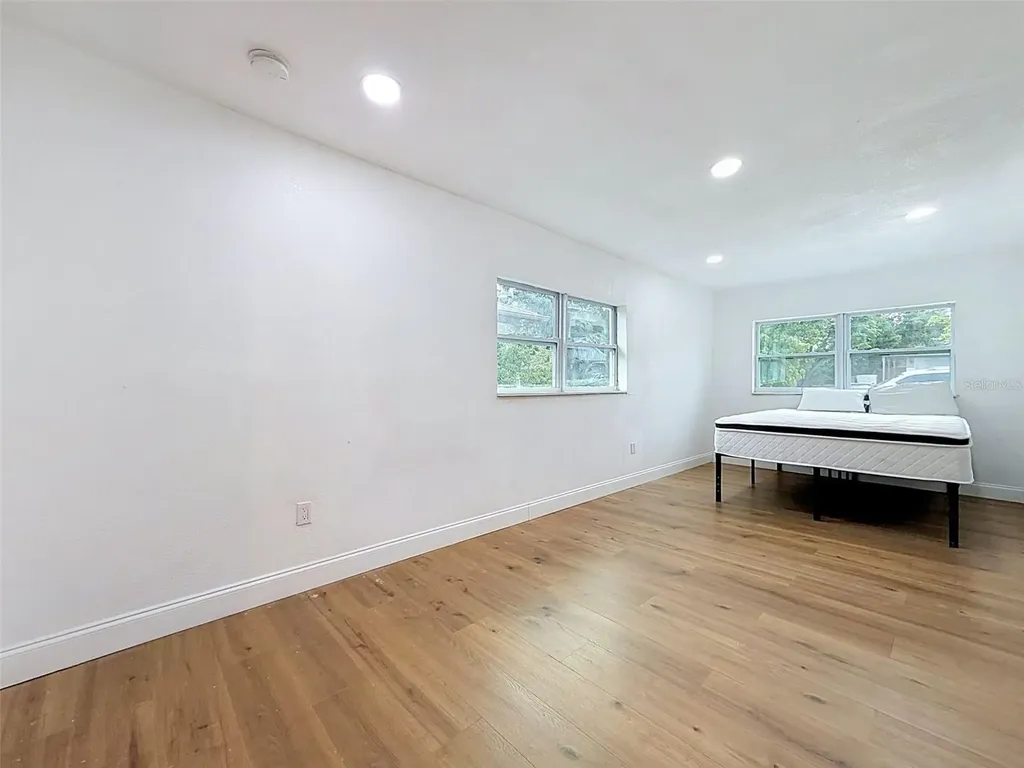 3316 W Nassau Street Tampa FL 33607