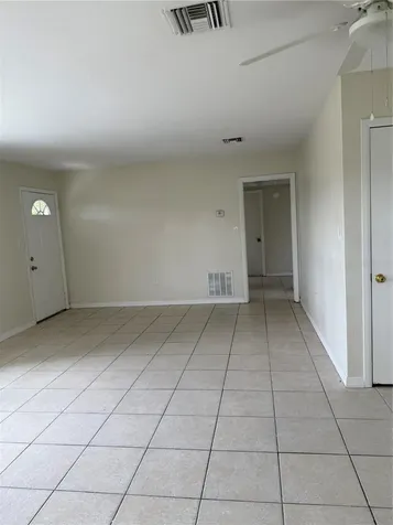 143 W Martin Street Apopka FL 32712