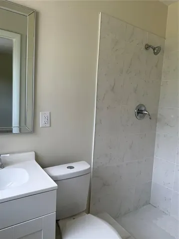 143 W Martin Street Apopka FL 32712