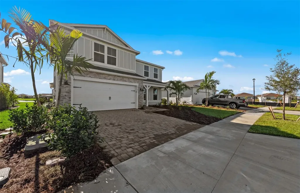 7617 Fulham Avenue Bradenton FL 34210