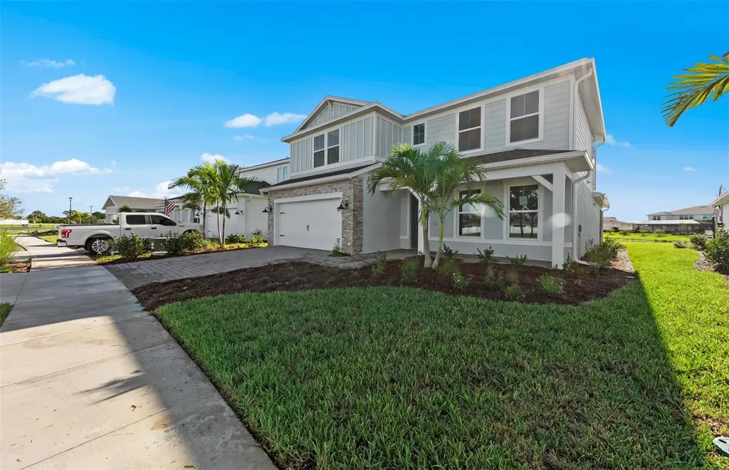 7617 Fulham Avenue Bradenton FL 34210