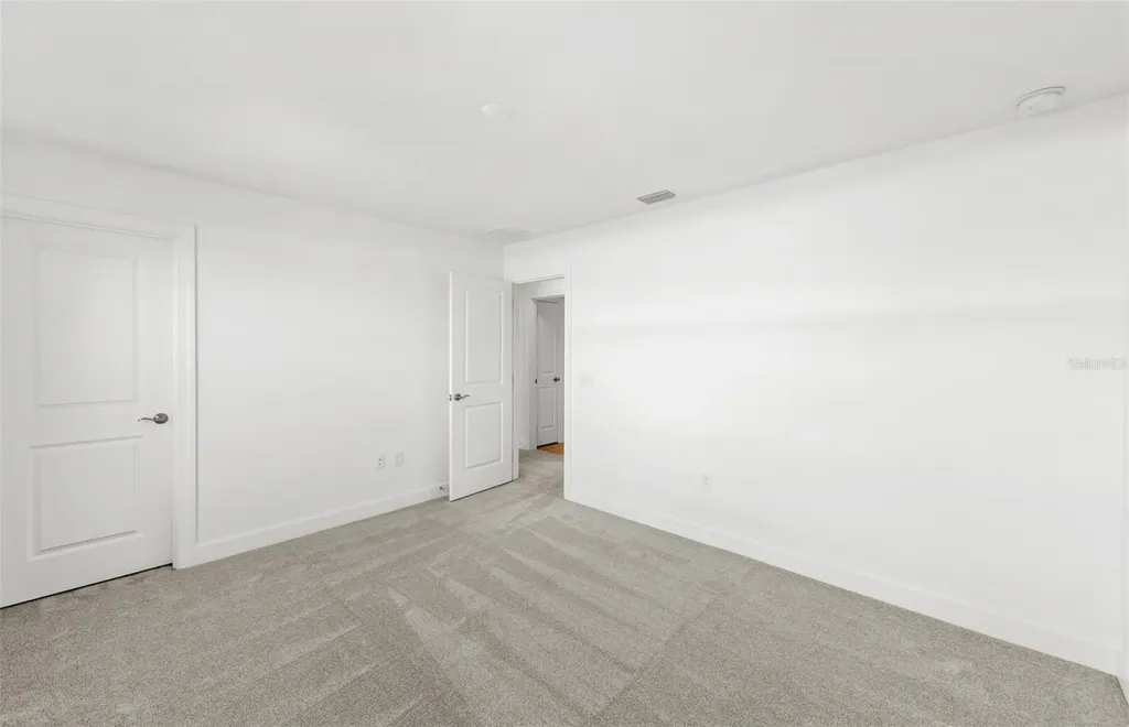 7617 Fulham Avenue Bradenton FL 34210