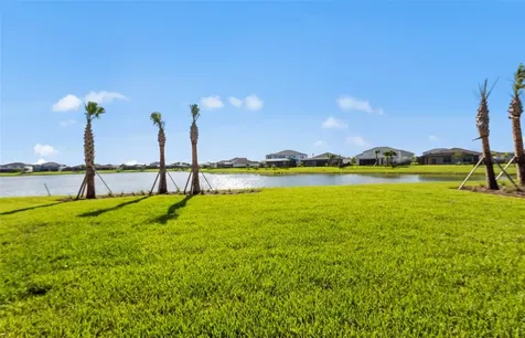 7617 Fulham Avenue Bradenton FL 34210