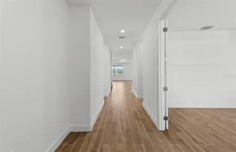 7617 Fulham Avenue Bradenton FL 34210