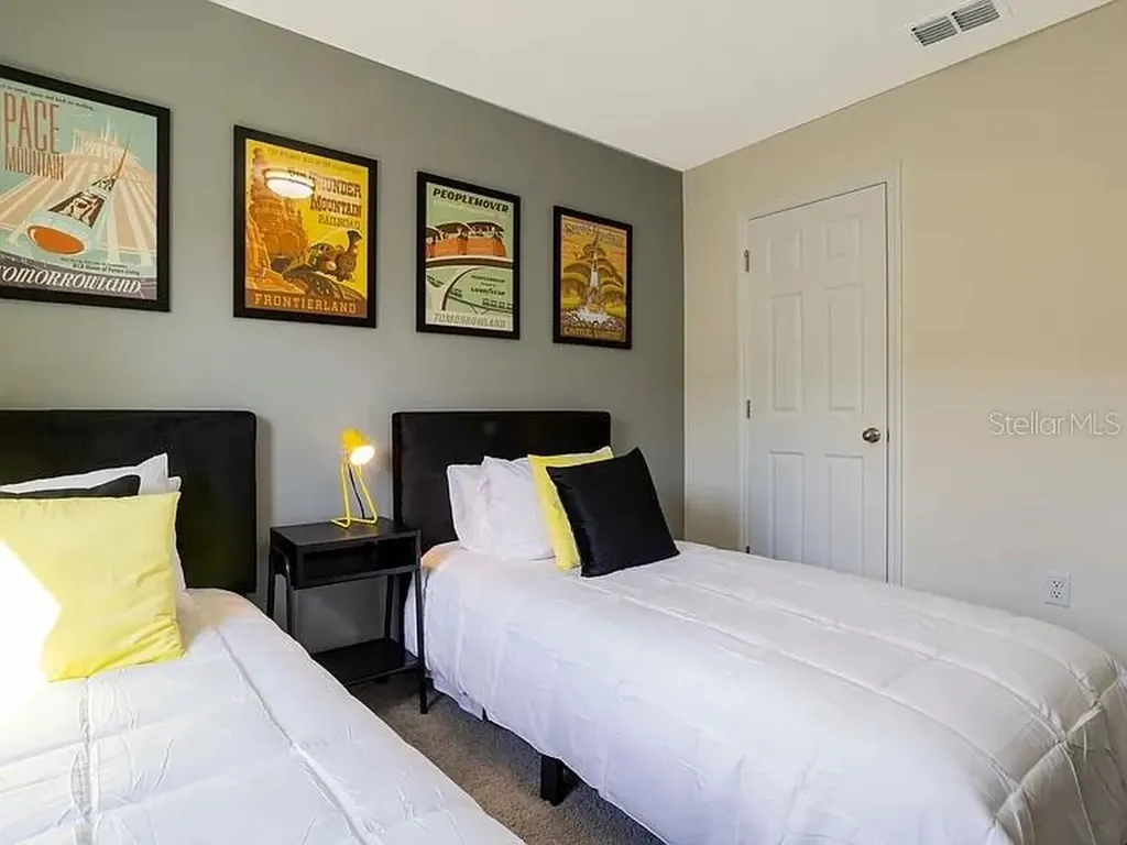 2182 Fleming Mist Place Kissimmee FL 34747