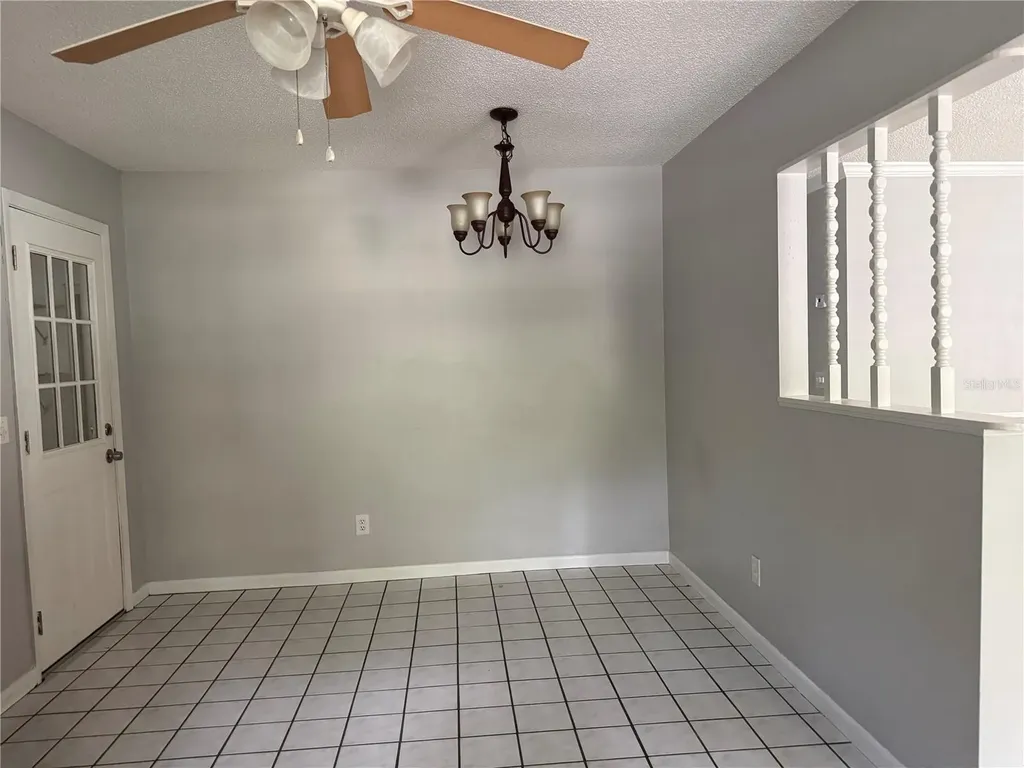 39648 Meadowood Loop Zephyrhills FL 33542