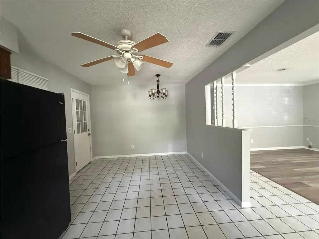39648 Meadowood Loop Zephyrhills FL 33542