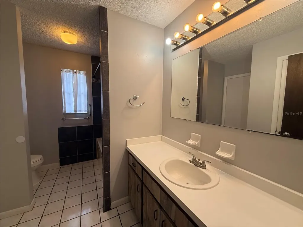 39648 Meadowood Loop Zephyrhills FL 33542