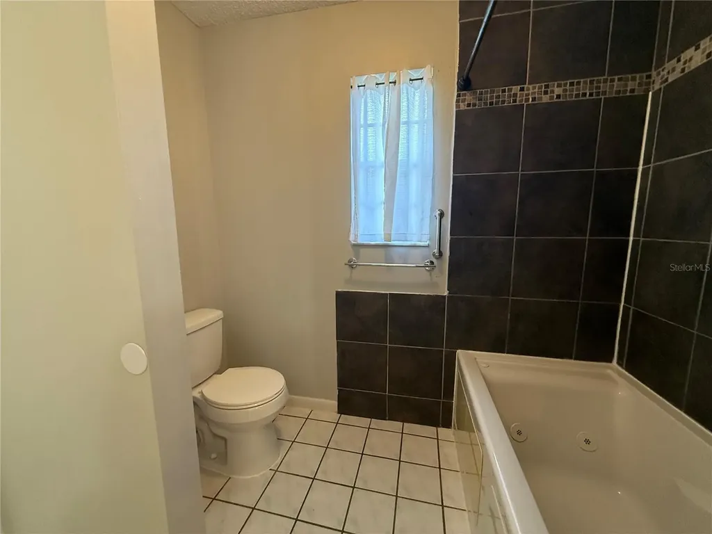 39648 Meadowood Loop Zephyrhills FL 33542