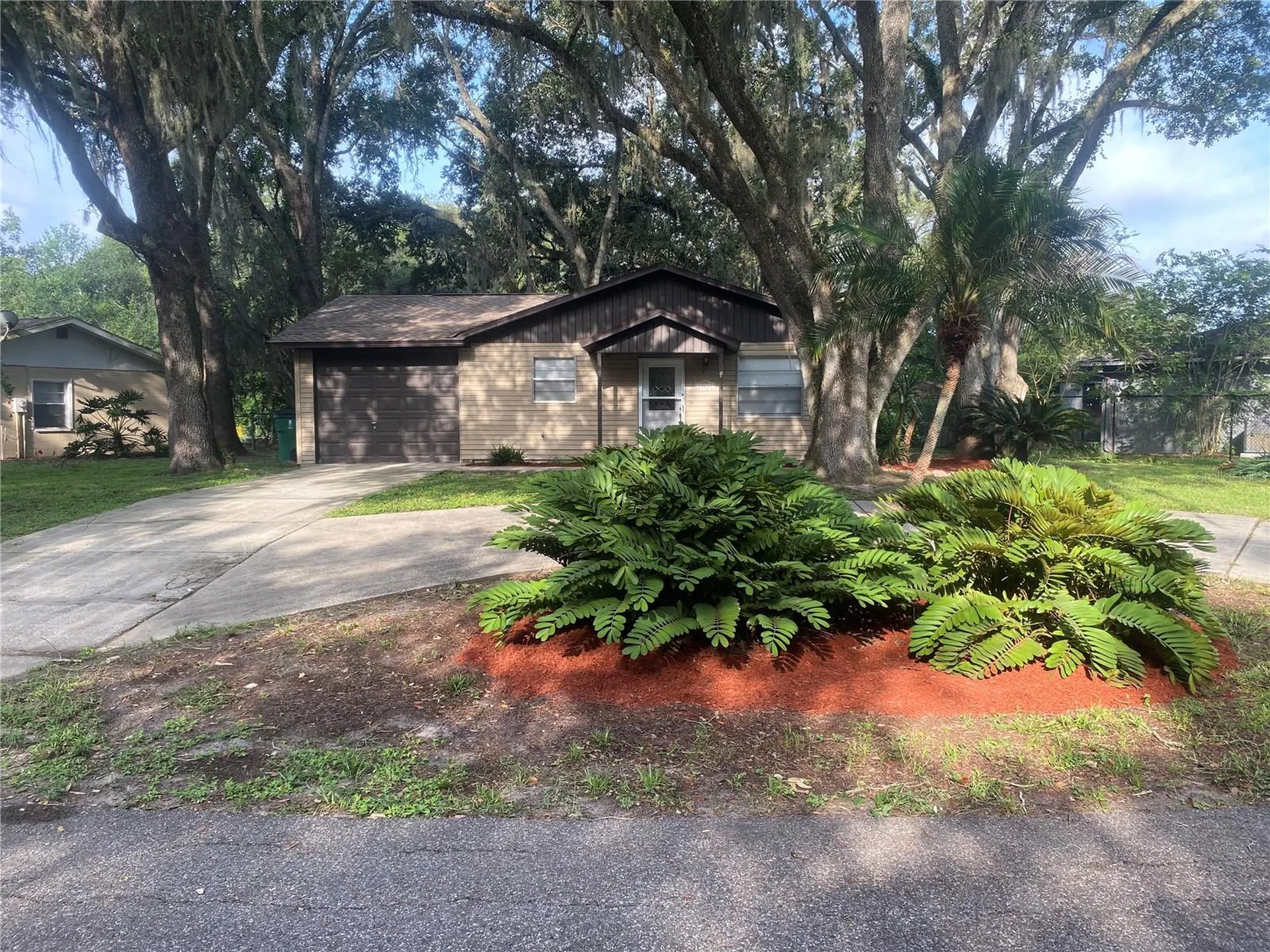39648 Meadowood Loop Zephyrhills FL 33542