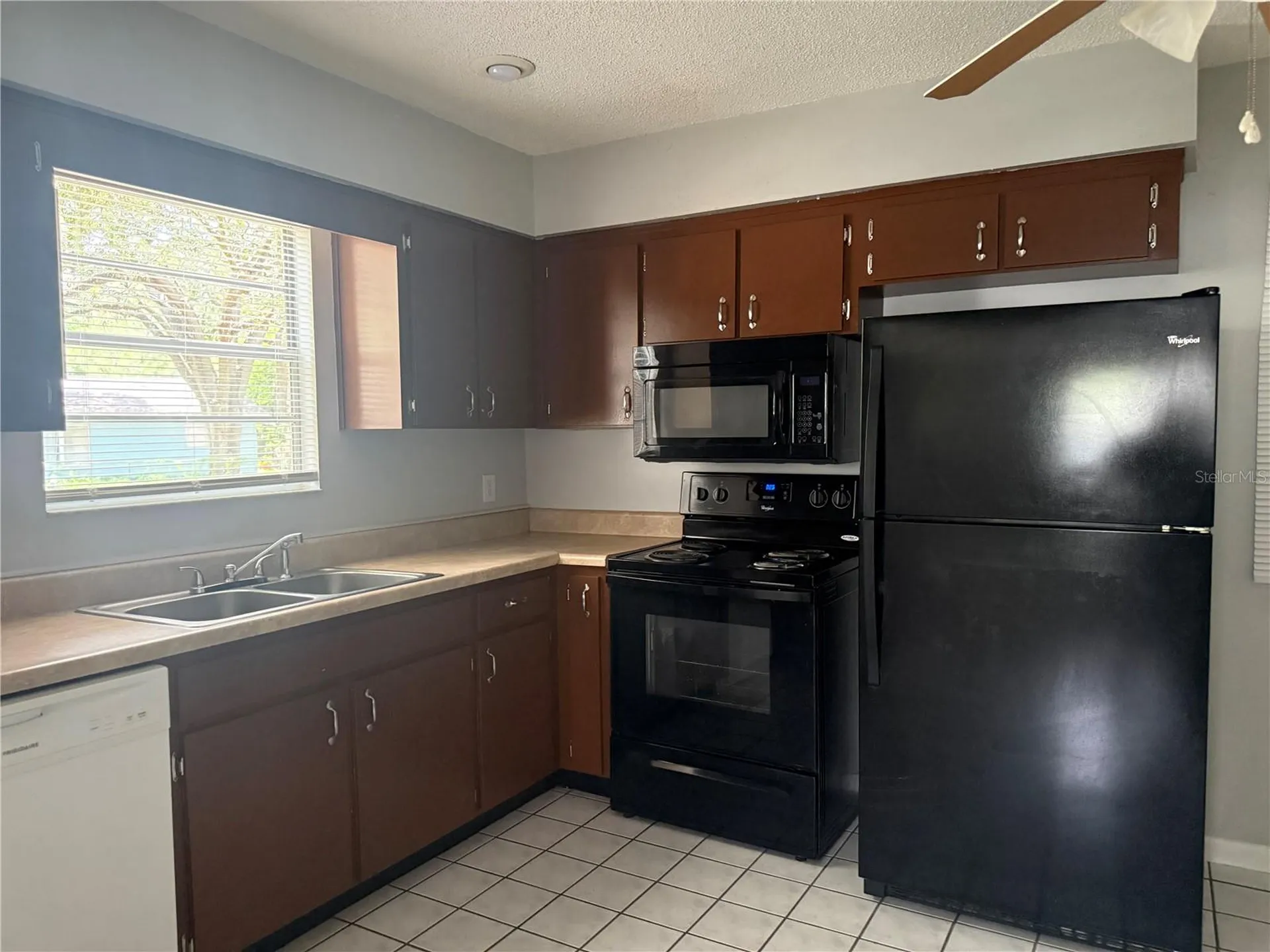 39648 Meadowood Loop Zephyrhills FL 33542