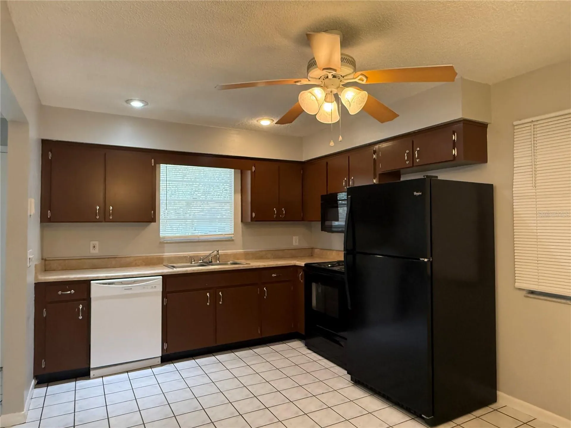 39648 Meadowood Loop Zephyrhills FL 33542