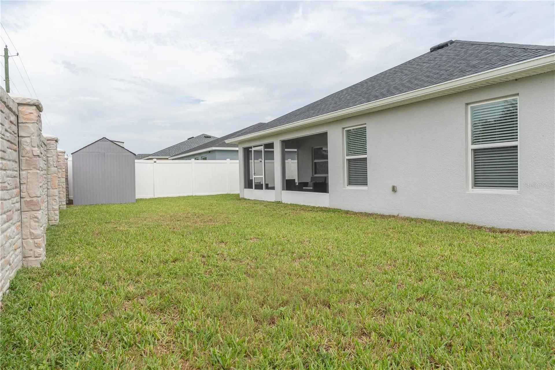 909 Montgomery Lane Polk City FL 33868